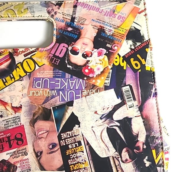 Trendy Magazine Print Clutch - Picture 4 of 10